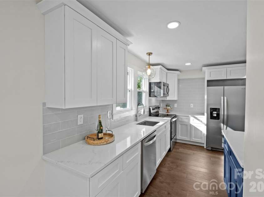 691 Gibson Drive, Concord, NC 28025.  MLS# CAR4420876, YatesRealty ID 49781. 
