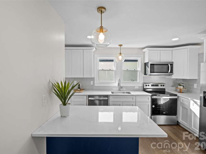 691 Gibson Drive, Concord, NC 28025.  MLS# CAR4420876, YatesRealty ID 49781. 
