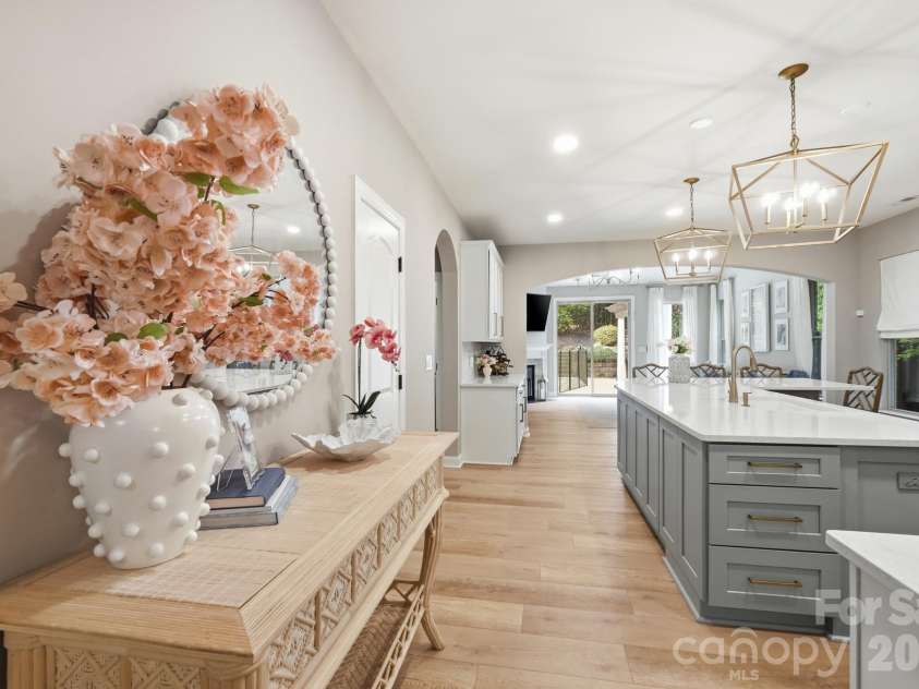 945 Rock Forest Way, Indian Land, SC 29707.  MLS# CAR4420908, YatesRealty ID 49783. Entryway into kitchen