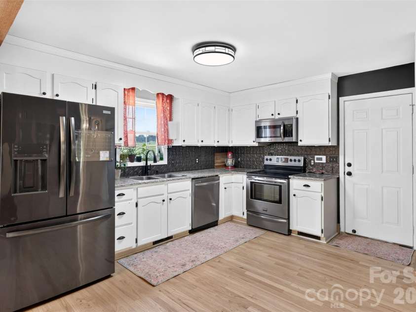 3648 Mount Olive Church Road, Newton, NC 28658.  MLS# CAR4420687, YatesRealty ID 49786. 
