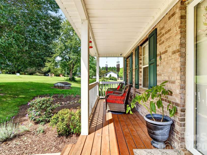 3648 Mount Olive Church Road, Newton, NC 28658.  MLS# CAR4420687, YatesRealty ID 49786. 