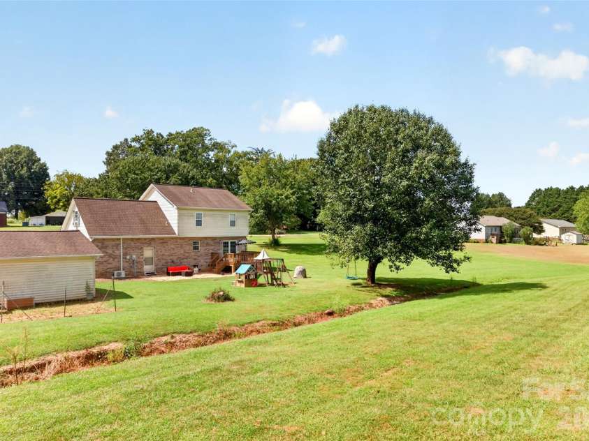 3648 Mount Olive Church Road, Newton, NC 28658.  MLS# CAR4420687, YatesRealty ID 49786. 