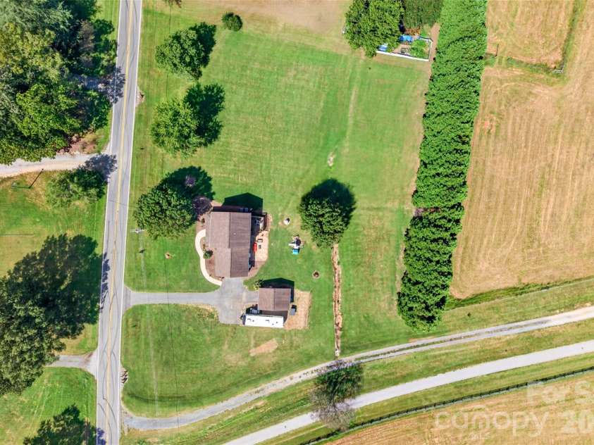 3648 Mount Olive Church Road, Newton, NC 28658.  MLS# CAR4420687, YatesRealty ID 49786. 