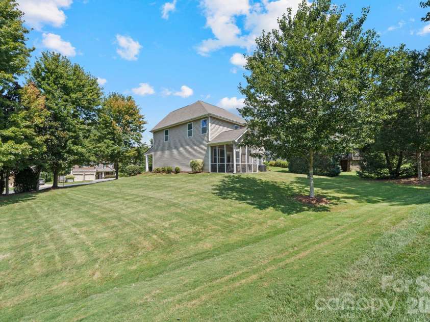 608 Cedar Trace Drive, Lake Wylie, SC 29710.  MLS# CAR4420650, YatesRealty ID 49787. 