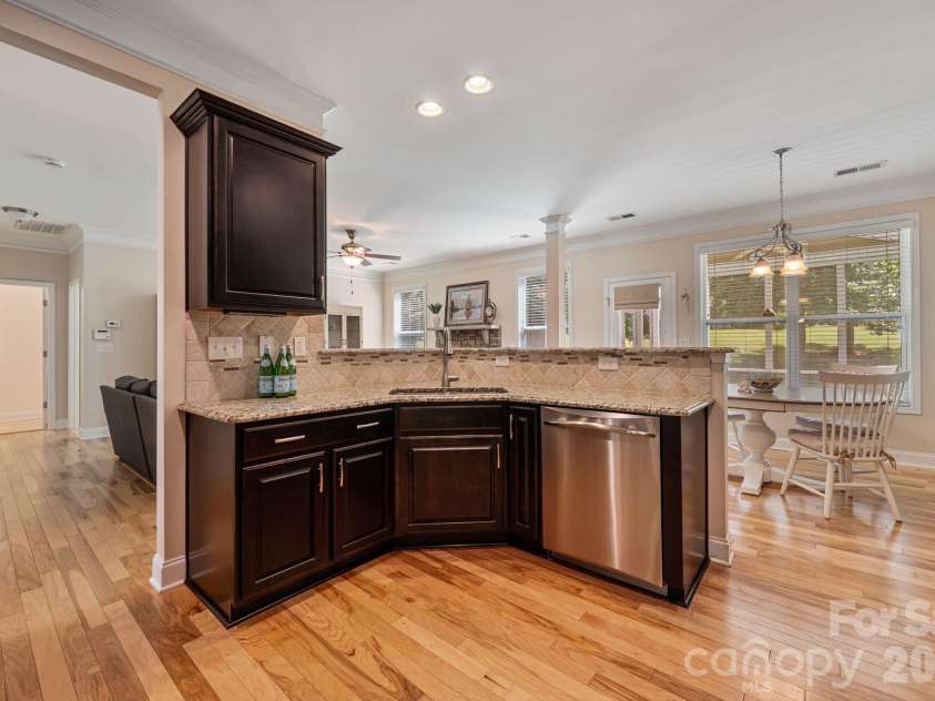 608 Cedar Trace Drive, Lake Wylie, SC 29710.  MLS# CAR4420650, YatesRealty ID 49787. 