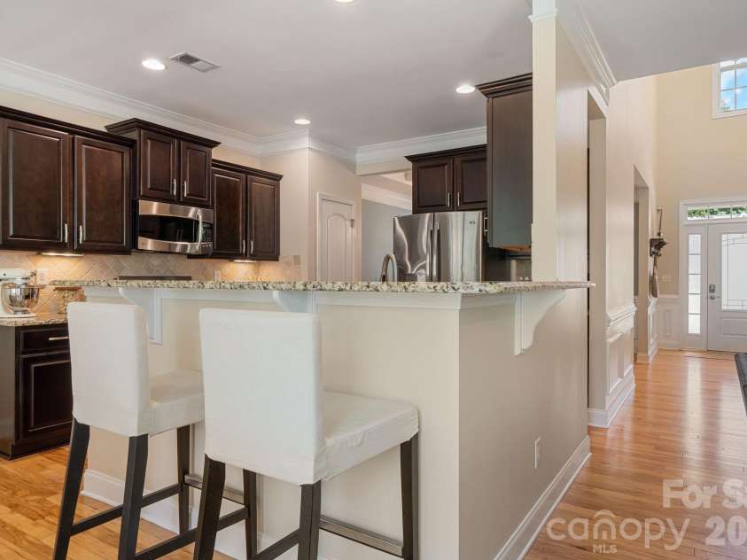 608 Cedar Trace Drive, Lake Wylie, SC 29710.  MLS# CAR4420650, YatesRealty ID 49787. 