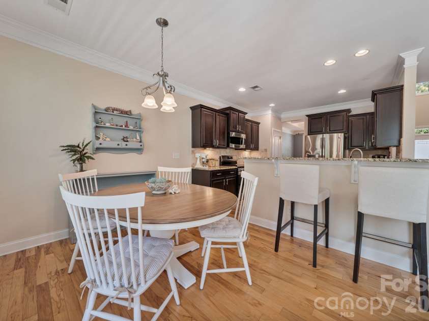 608 Cedar Trace Drive, Lake Wylie, SC 29710.  MLS# CAR4420650, YatesRealty ID 49787. 