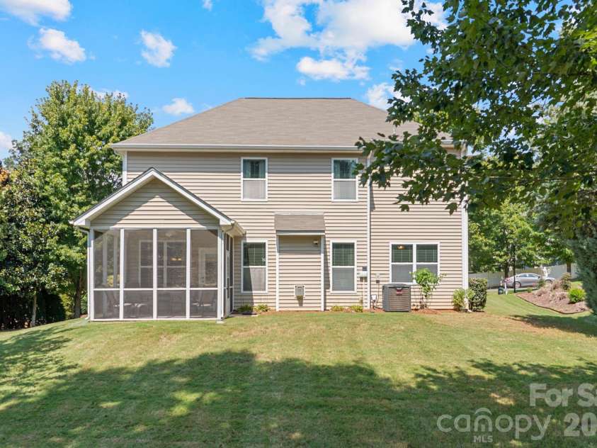 608 Cedar Trace Drive, Lake Wylie, SC 29710.  MLS# CAR4420650, YatesRealty ID 49787. 