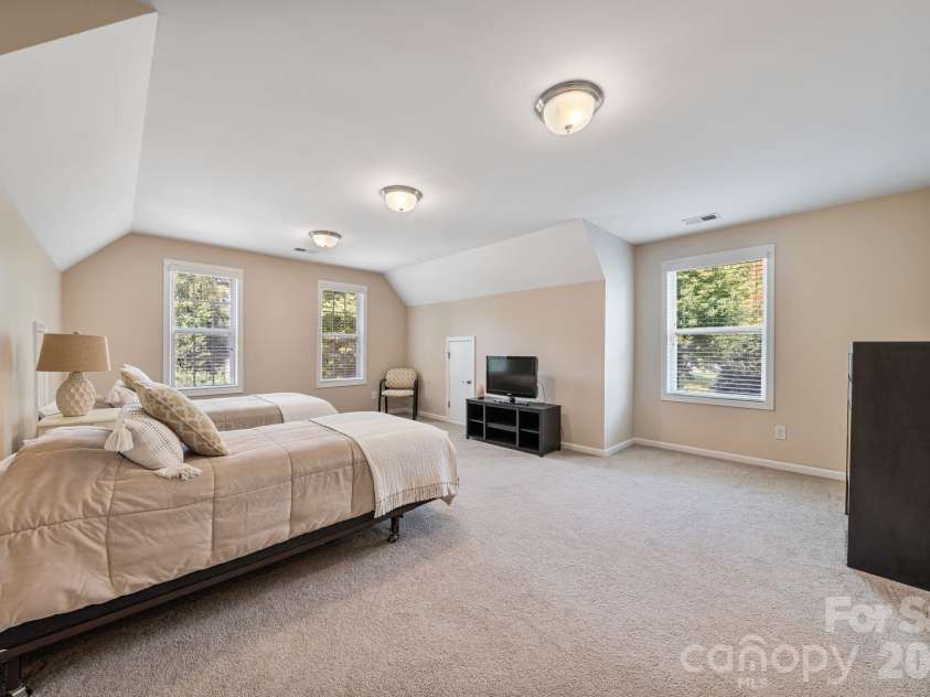 608 Cedar Trace Drive, Lake Wylie, SC 29710.  MLS# CAR4420650, YatesRealty ID 49787. Bed#3/Bonus
