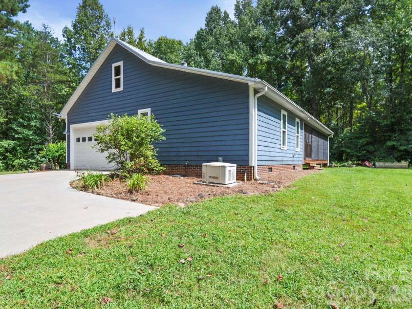 635 Rhododendron Drive, Salisbury, NC 28146.  MLS# CAR4420684, YatesRealty ID 49788. 