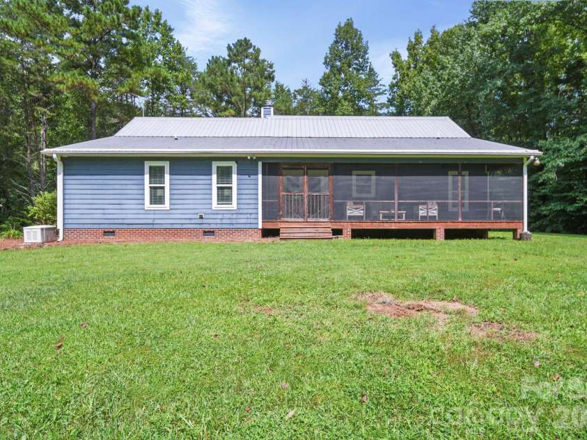 635 Rhododendron Drive, Salisbury, NC 28146.  MLS# CAR4420684, YatesRealty ID 49788. 