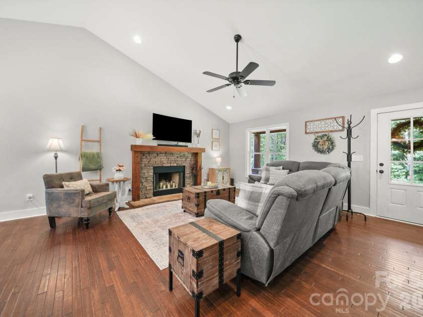 635 Rhododendron Drive, Salisbury, NC 28146.  MLS# CAR4420684, YatesRealty ID 49788. 