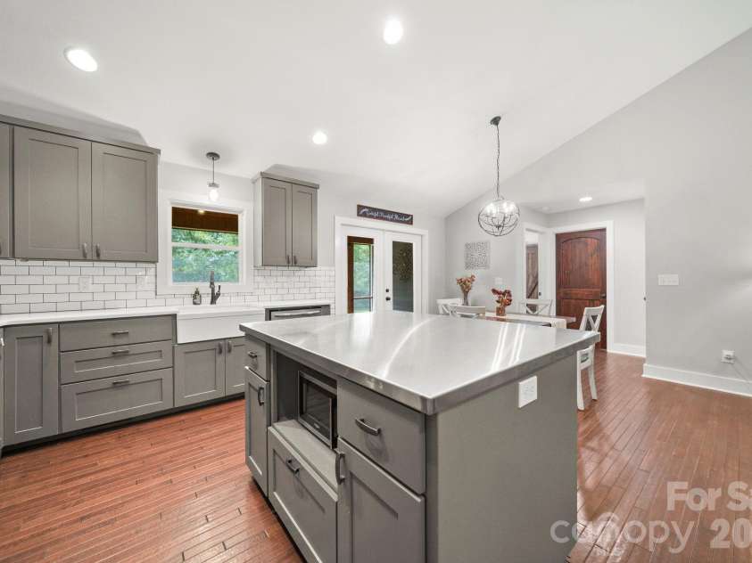 635 Rhododendron Drive, Salisbury, NC 28146.  MLS# CAR4420684, YatesRealty ID 49788. 