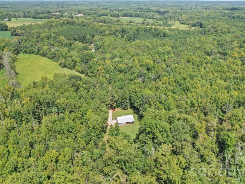 635 Rhododendron Drive, Salisbury, NC 28146.  MLS# CAR4420684, YatesRealty ID 49788. 