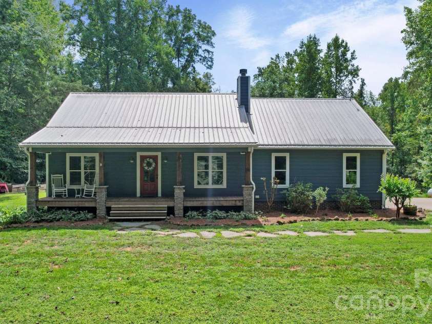 635 Rhododendron Drive, Salisbury, NC 28146.  MLS# CAR4420684, YatesRealty ID 49788. 
