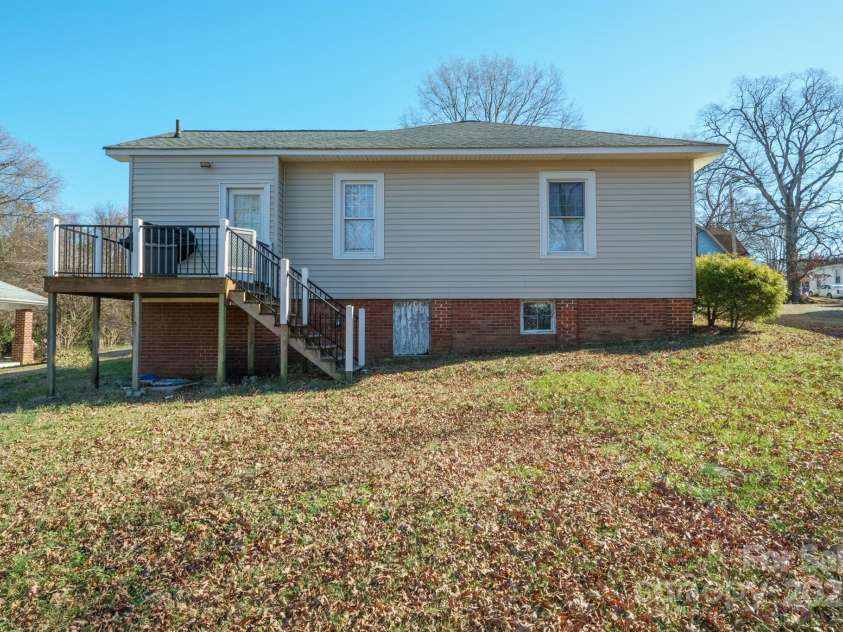 625 3rd Street, Albemarle, NC 28001.  MLS# CAR4212658, YatesRealty ID 4979. Backyard