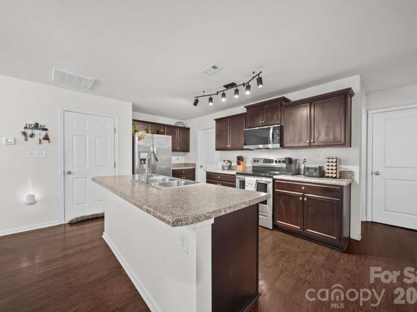 4104 Long Arrow Drive, Concord, NC 28025.  MLS# CAR4420613, YatesRealty ID 49790. Kitchen 2