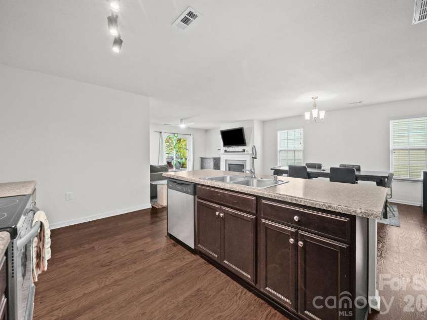 4104 Long Arrow Drive, Concord, NC 28025.  MLS# CAR4420613, YatesRealty ID 49790. Kitchen 5