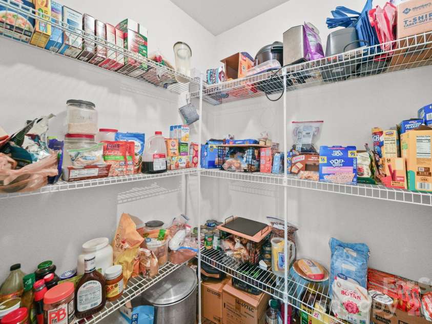 4104 Long Arrow Drive, Concord, NC 28025.  MLS# CAR4420613, YatesRealty ID 49790. Walk in Pantry