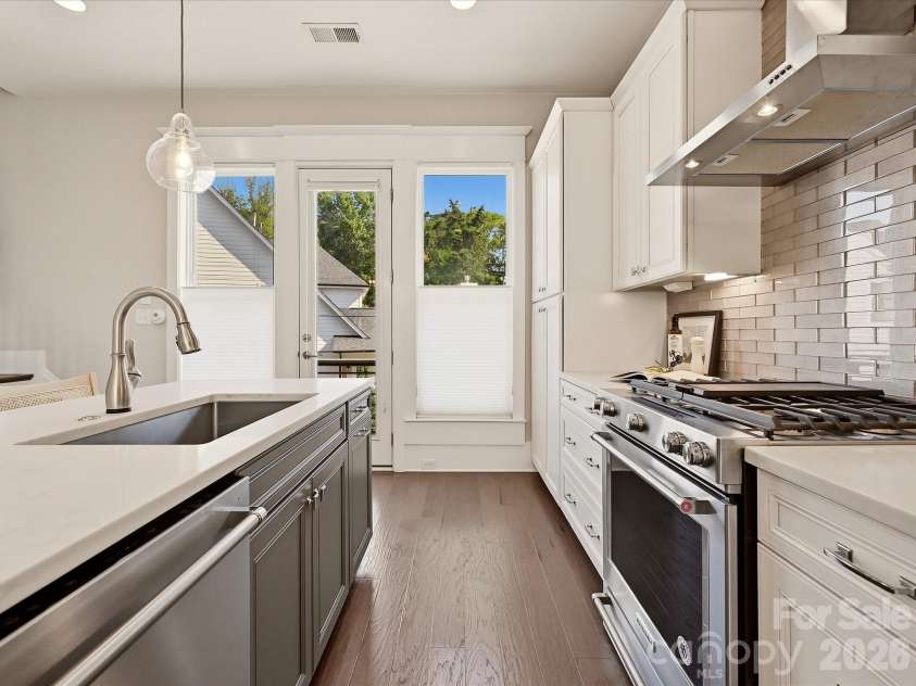1107 Reece Road, Charlotte, NC 28209.  MLS# CAR4420570, YatesRealty ID 49793. 