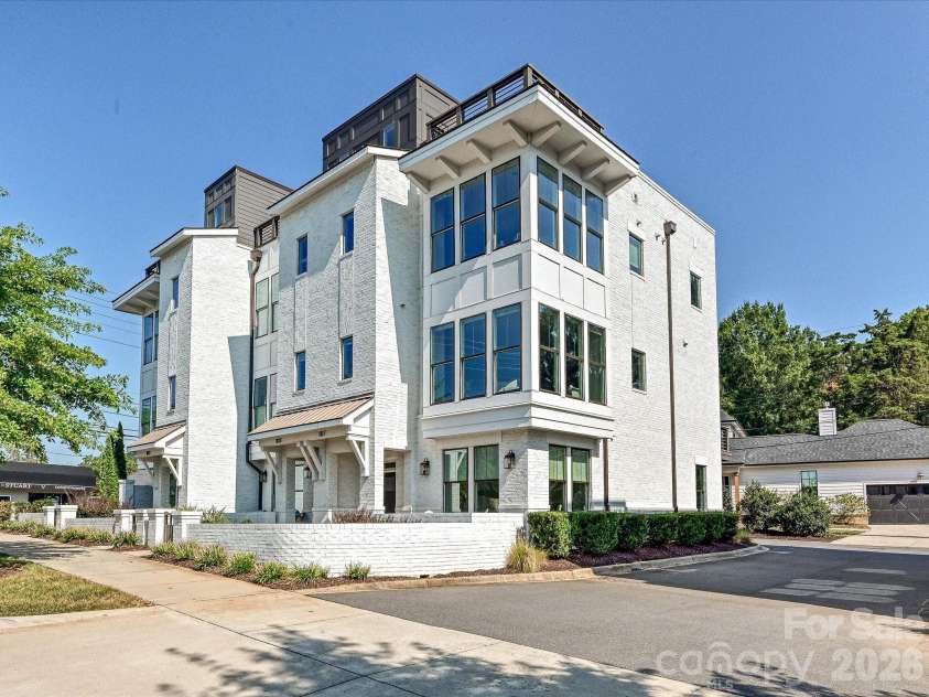 1107 Reece Road, Charlotte, NC 28209.  MLS# CAR4420570, YatesRealty ID 49793. Welcome to 1107 Reece Road