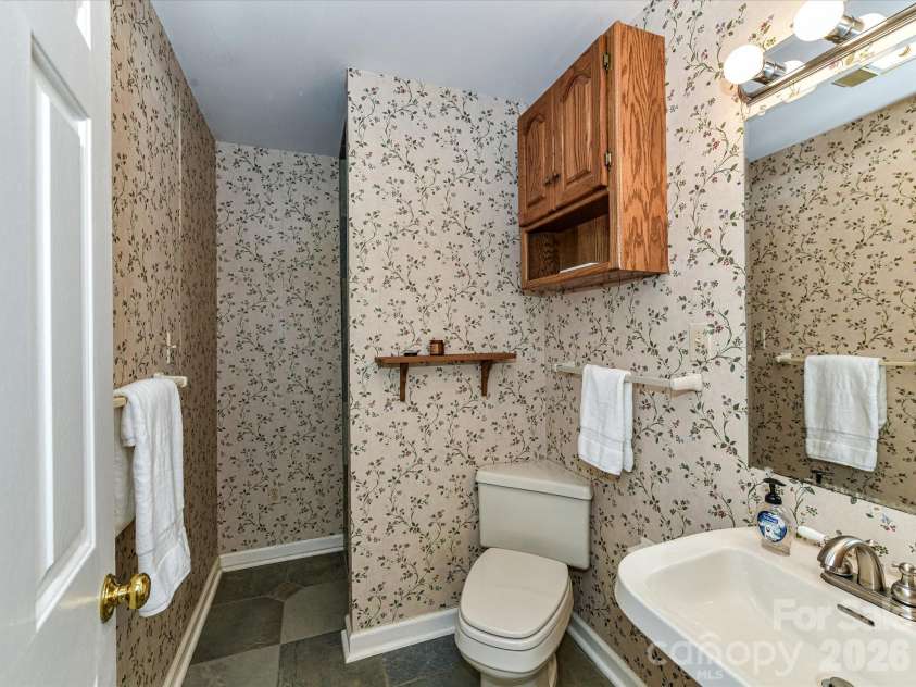 7769 Dellinger Road, Denver, NC 28037.  MLS# CAR4420447, YatesRealty ID 49795. 
