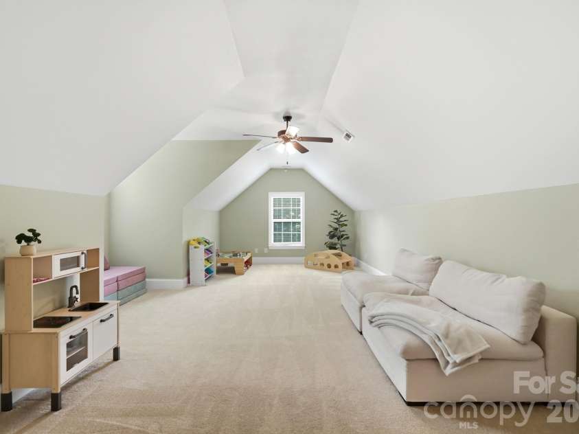 5875 Tipperary Drive, Denver, NC 28037.  MLS# CAR4420073, YatesRealty ID 49797. 