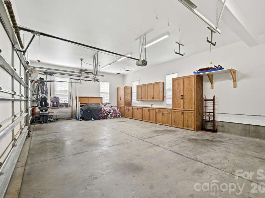 5875 Tipperary Drive, Denver, NC 28037.  MLS# CAR4420073, YatesRealty ID 49797. 