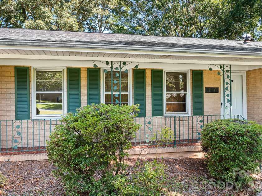 316 Hudson Drive, Harrisburg, NC 28075.  MLS# CAR4420210, YatesRealty ID 49798. 