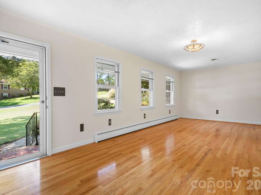 316 Hudson Drive, Harrisburg, NC 28075.  MLS# CAR4420210, YatesRealty ID 49798. 
