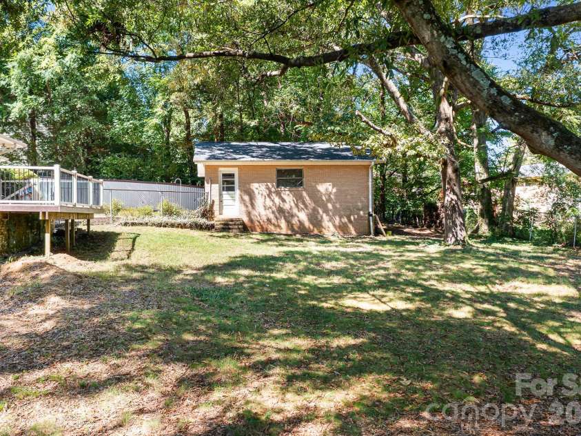 316 Hudson Drive, Harrisburg, NC 28075.  MLS# CAR4420210, YatesRealty ID 49798. 