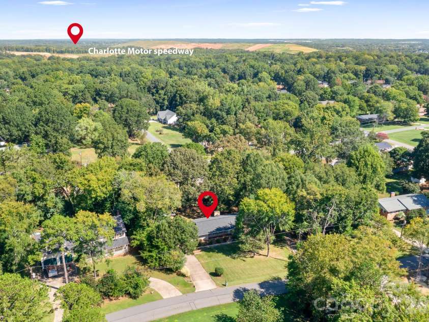 316 Hudson Drive, Harrisburg, NC 28075.  MLS# CAR4420210, YatesRealty ID 49798. 