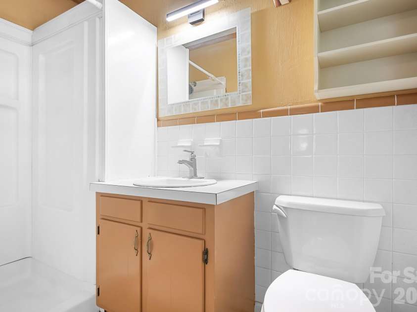 316 Hudson Drive, Harrisburg, NC 28075.  MLS# CAR4420210, YatesRealty ID 49798. Owner's bathroom