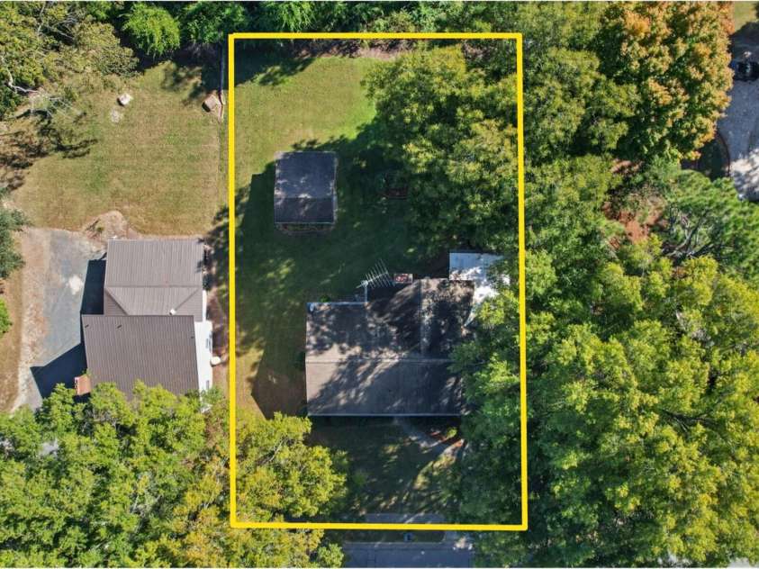 220 Russell Street, Troy, NC 27371.  MLS# CAR4437925, YatesRealty ID 4980. 