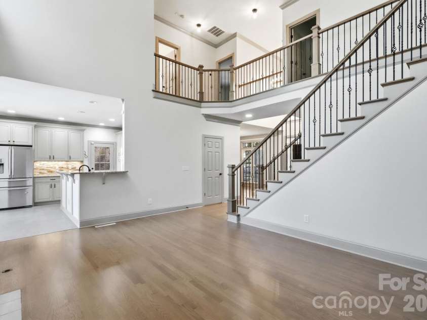 7130 Prescott Pond Lane, Charlotte, NC 28270.  MLS# CAR4419460, YatesRealty ID 49805. 