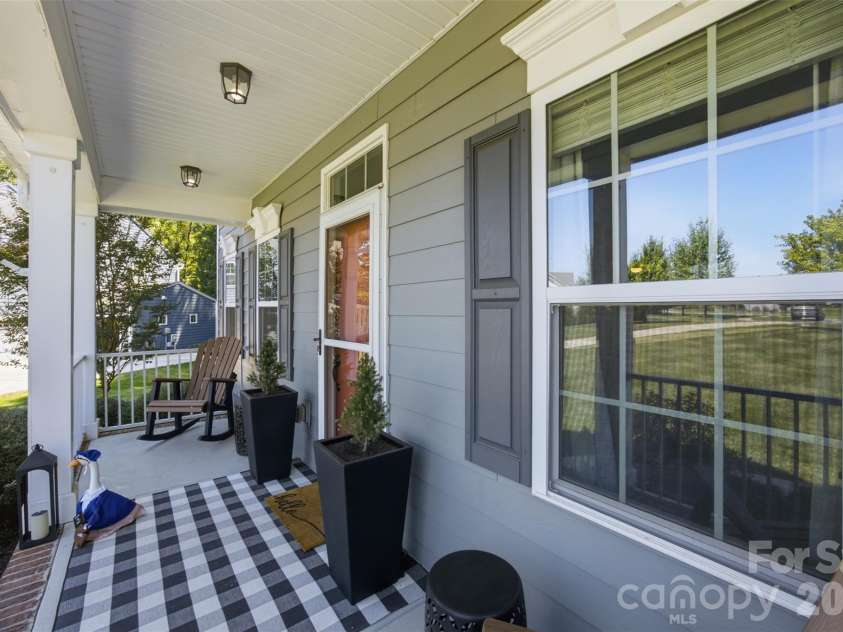 1009 Brookmeade Drive, Waxhaw, NC 28173.  MLS# CAR4418227, YatesRealty ID 49812. 