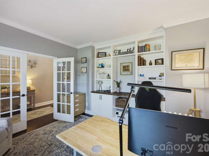 1009 Brookmeade Drive, Waxhaw, NC 28173.  MLS# CAR4418227, YatesRealty ID 49812. 