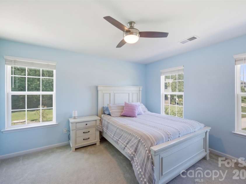 1009 Brookmeade Drive, Waxhaw, NC 28173.  MLS# CAR4418227, YatesRealty ID 49812. 