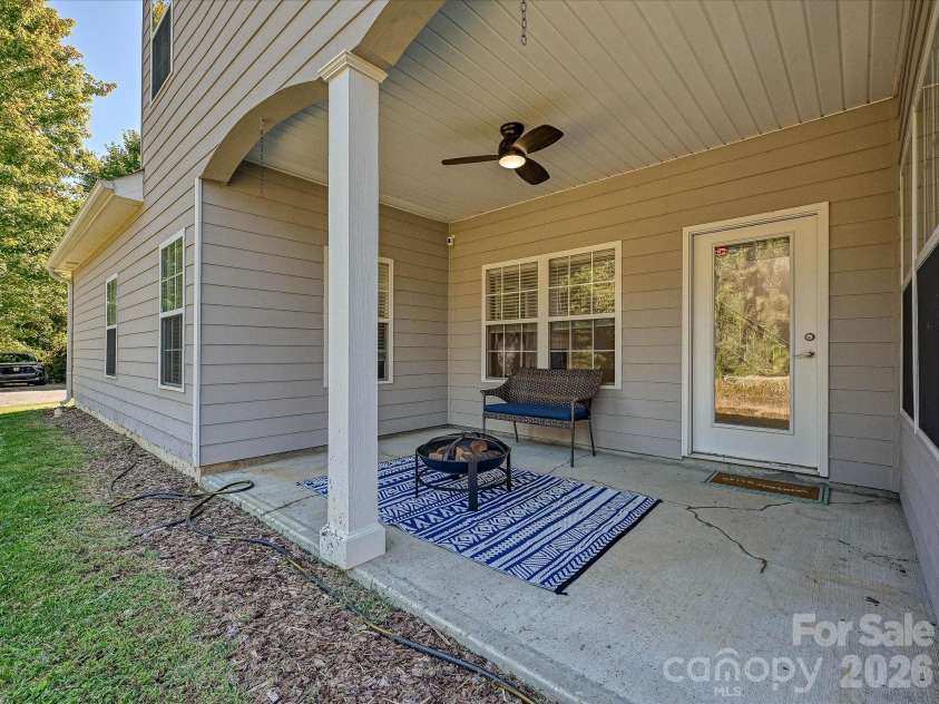 20345 Harroway Drive, Cornelius, NC 28031.  MLS# CAR4418948, YatesRealty ID 49813. 