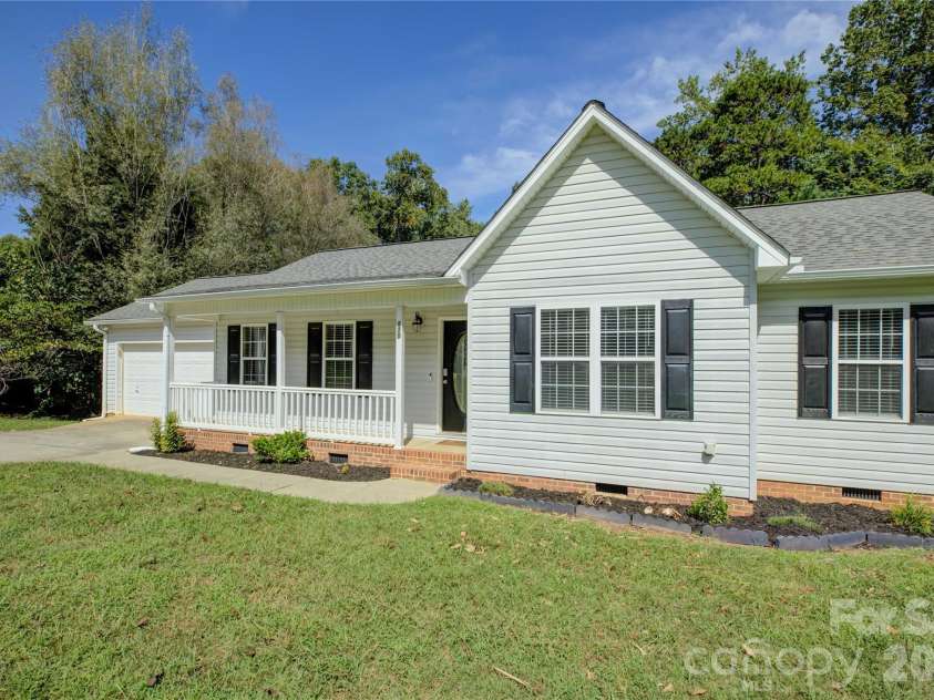 170 State Park Road, Troutman, NC 28166.  MLS# CAR4417821, YatesRealty ID 49814. 