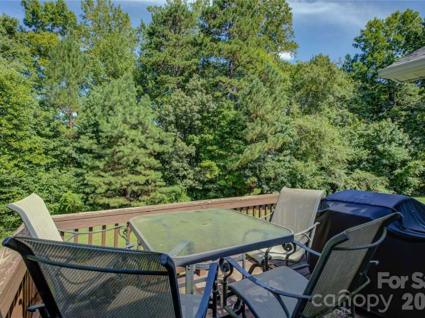 170 State Park Road, Troutman, NC 28166.  MLS# CAR4417821, YatesRealty ID 49814. 