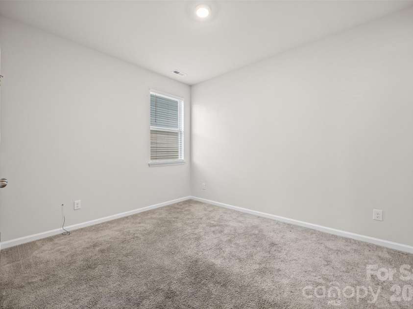 3036 Bluff Hill Lane, Charlotte, NC 28215.  MLS# CAR4417925, YatesRealty ID 49815. 