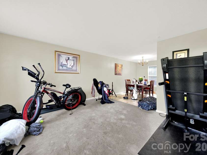1414 Harland Street, Charlotte, NC 28216.  MLS# CAR4417813, YatesRealty ID 49816. 