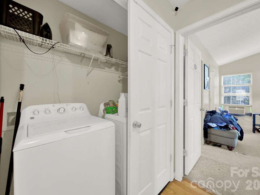 1414 Harland Street, Charlotte, NC 28216.  MLS# CAR4417813, YatesRealty ID 49816. 