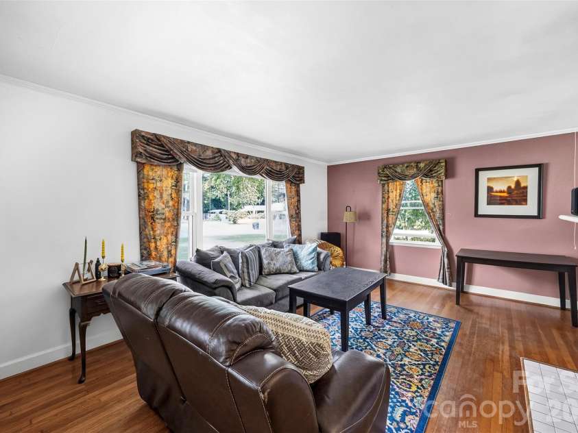 701 Home Trail, Gastonia, NC 28052.  MLS# CAR4416944, YatesRealty ID 49819. 