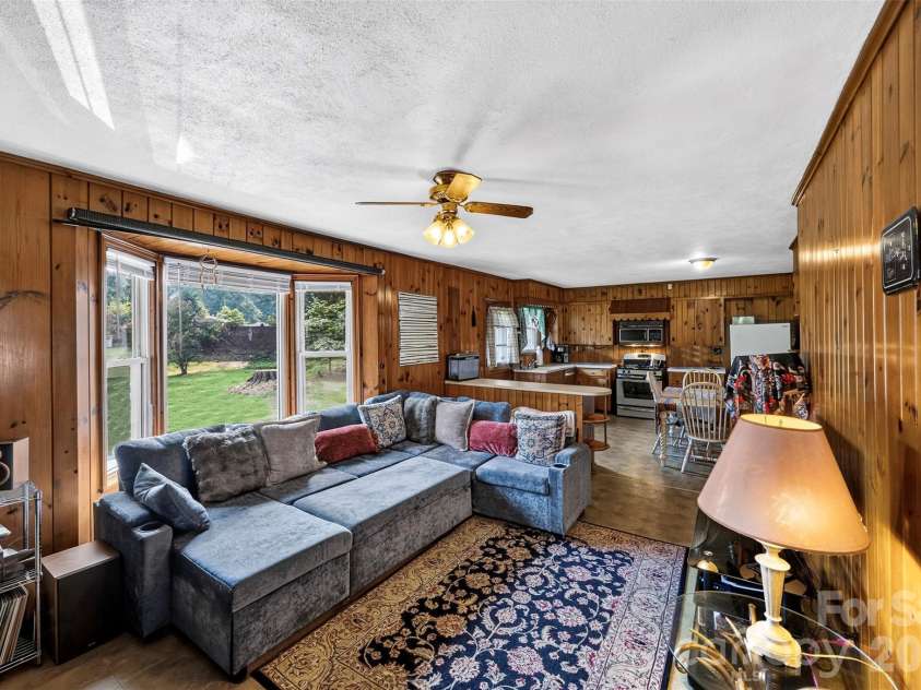 701 Home Trail, Gastonia, NC 28052.  MLS# CAR4416944, YatesRealty ID 49819. 