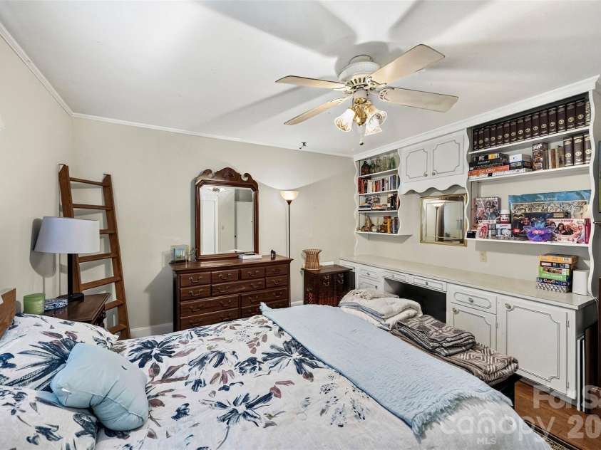701 Home Trail, Gastonia, NC 28052.  MLS# CAR4416944, YatesRealty ID 49819. 