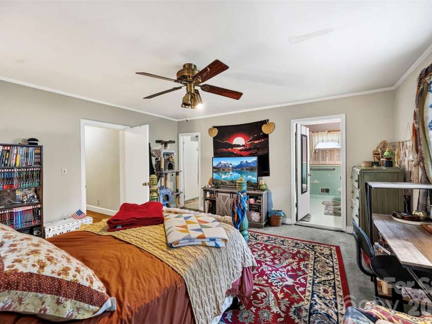 701 Home Trail, Gastonia, NC 28052.  MLS# CAR4416944, YatesRealty ID 49819. 