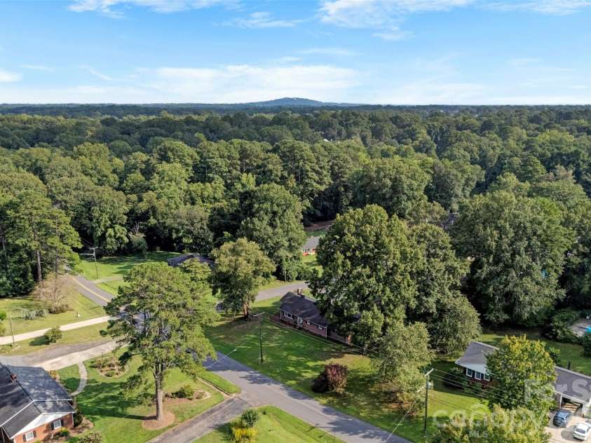 701 Home Trail, Gastonia, NC 28052.  MLS# CAR4416944, YatesRealty ID 49819. 