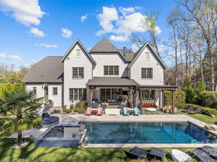 2137 Foxcroft Woods Lane, Charlotte, NC 28211.  MLS# CAR4244957, YatesRealty ID 4982. Rear Exterior